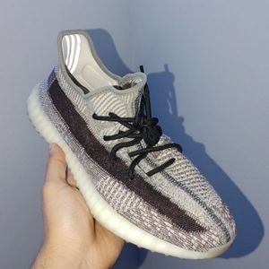 Yeezy 350 Zyon